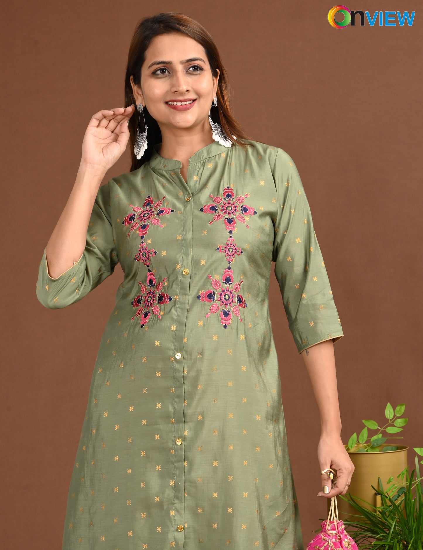 ONVIEW | 1676 | SILK A LINE SIDE OPEN WITH EMBROIDERY