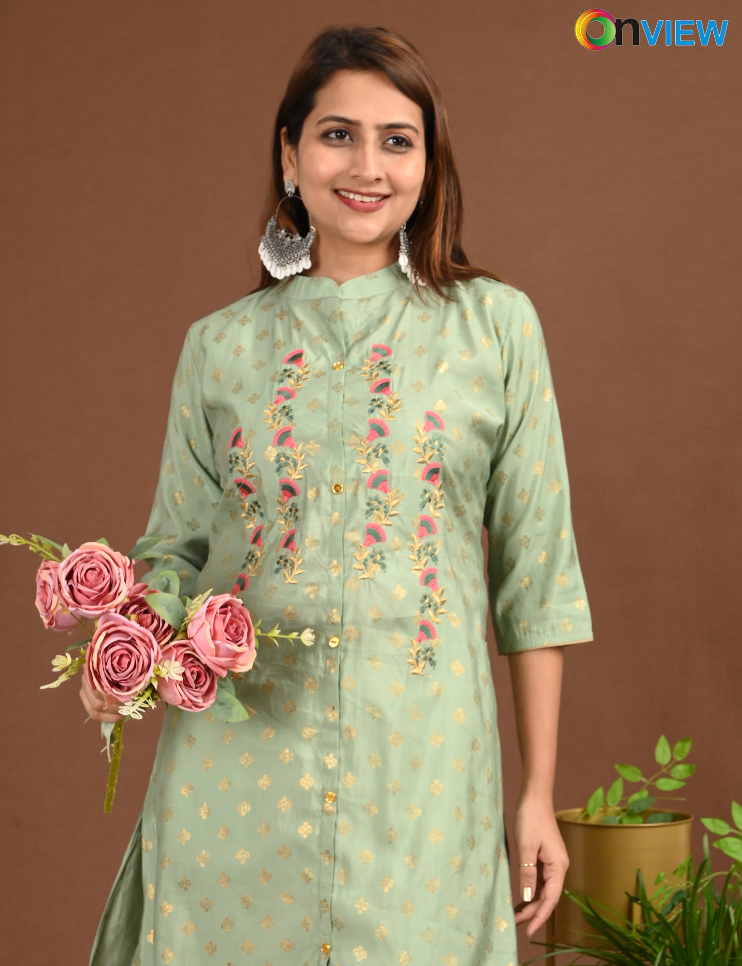 ONVIEW | 1677 | SILK A LINE SIDE OPEN WITH EMBROIDERY